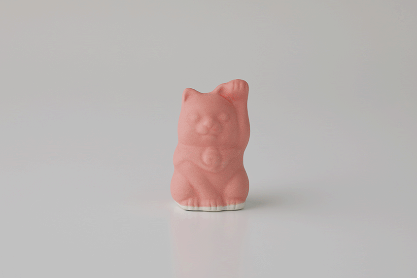 02 / Production and sale of original glazes / オリジナル釉薬の製造・販売