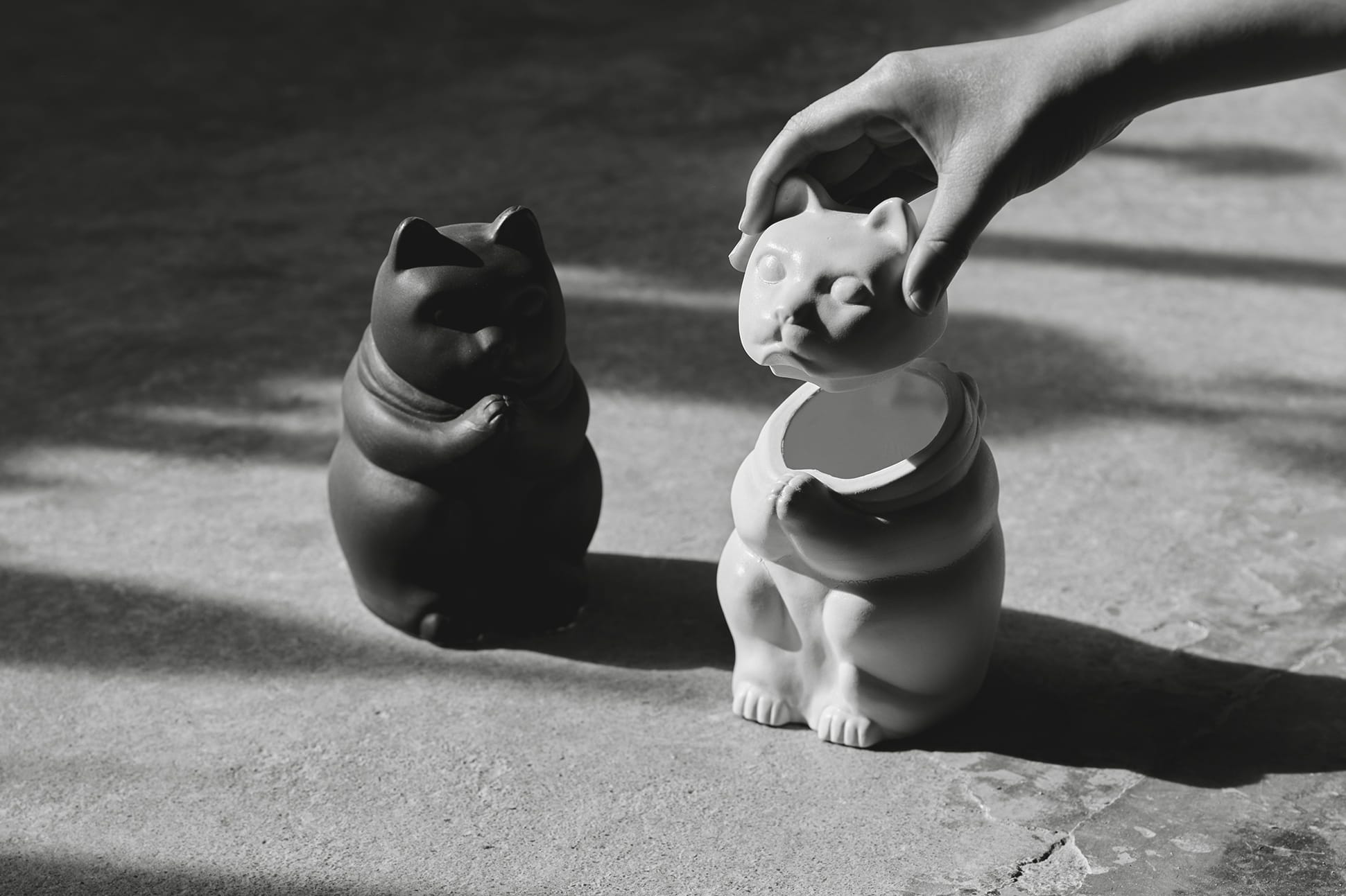 03 / Contracted manufacture of original items